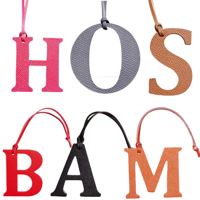 Monogram Keychain Leather - Grosir Mewah Asli Kulit Alami Modal